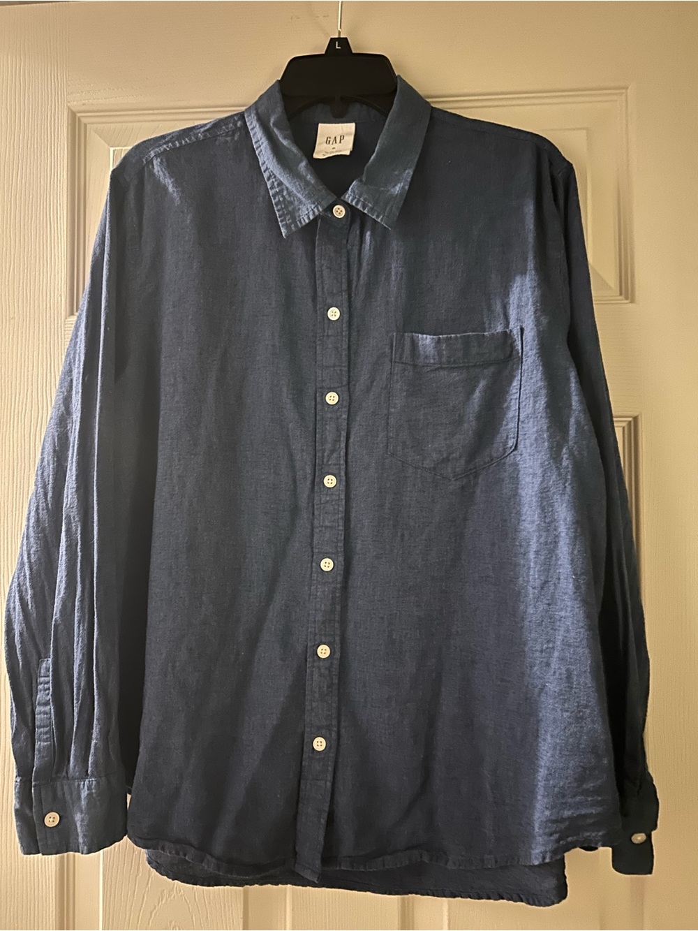 GAP Women's Casual Button-Down Shirt in Indigo Blue XL